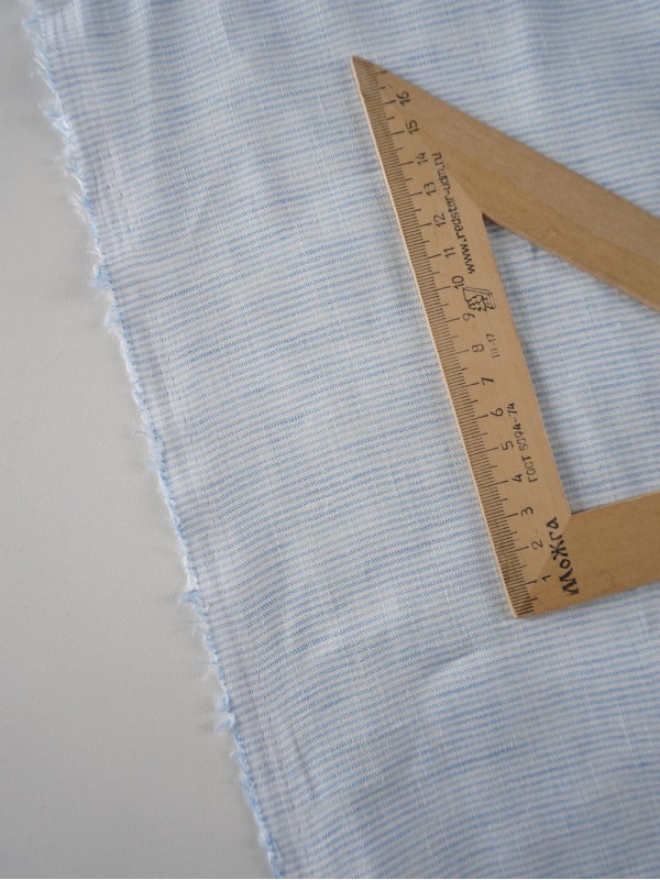 160. Ткань лён умягченный сорочечный Полоска голубая поперечная