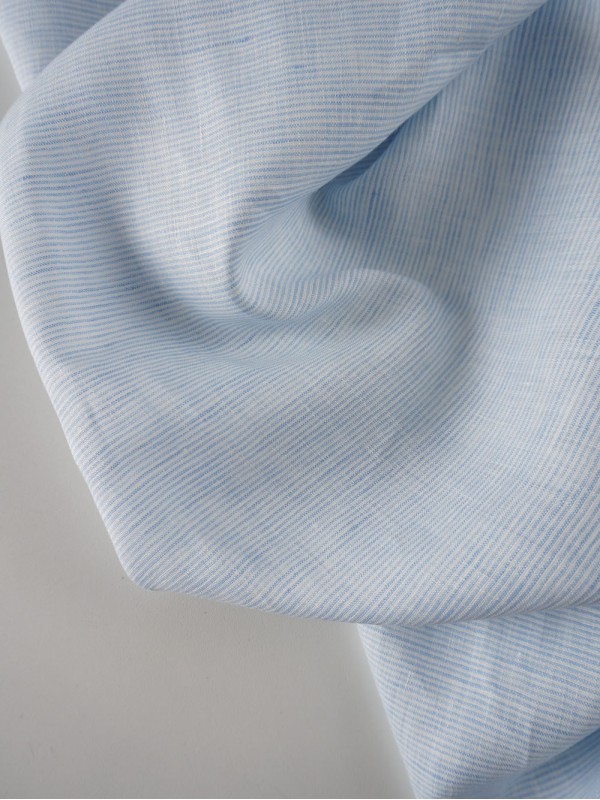 160. Ткань лён умягченный сорочечный Полоска голубая поперечная