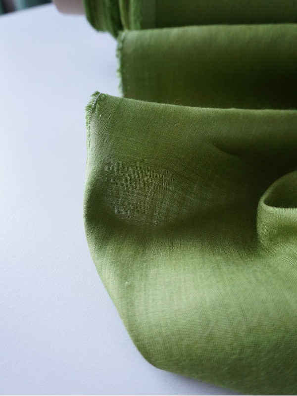 ОТРЕЗЫ (0.8 м, 0.9 м) Ткань лён с вискозой умягченный Травяной