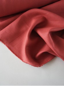 ОТРЕЗЫ (0.5 м) Ткань лён умягченный костюмный Брусника