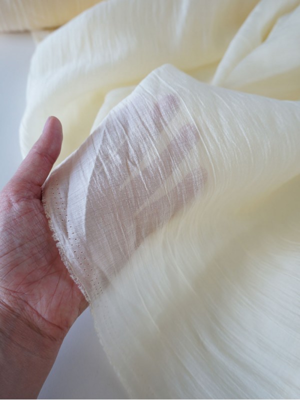 Тенсель вуаль с жатым эффектом Нежно-желтый Тенсель вуаль с жатым эффектом Нежно-желтый